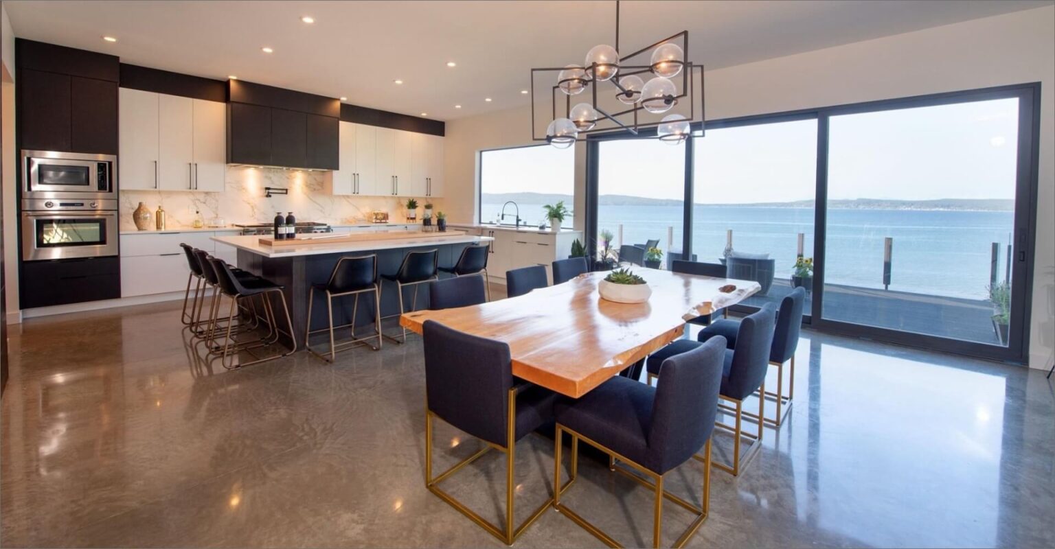 Waterfront accommodation and fishing experience at The North Shore Lodge